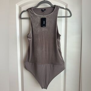 Express sleeveless velvet bodysuit, Medium.